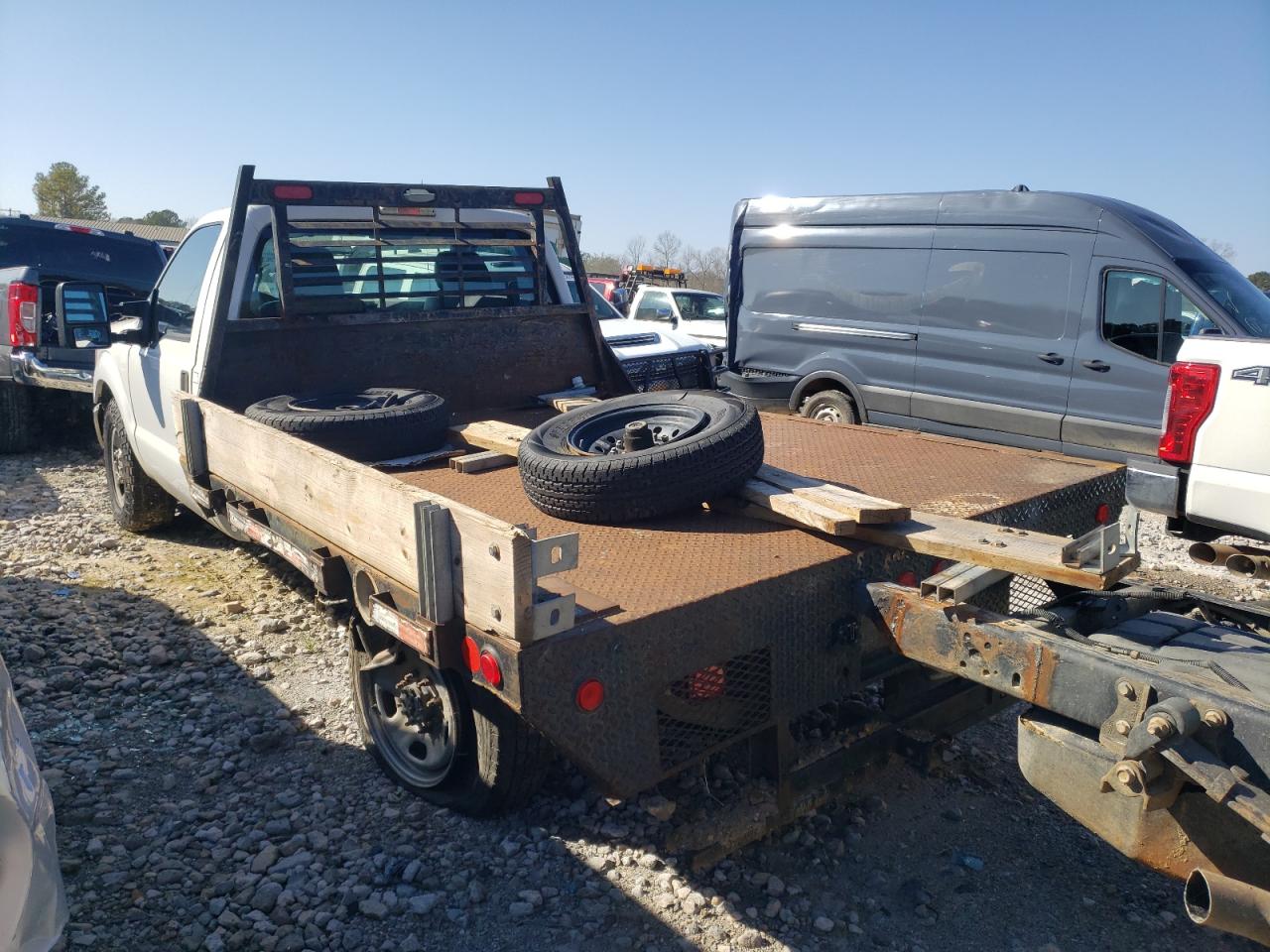 VIN 1FDRF3E65EEA18004 2014 FORD F350 no.2