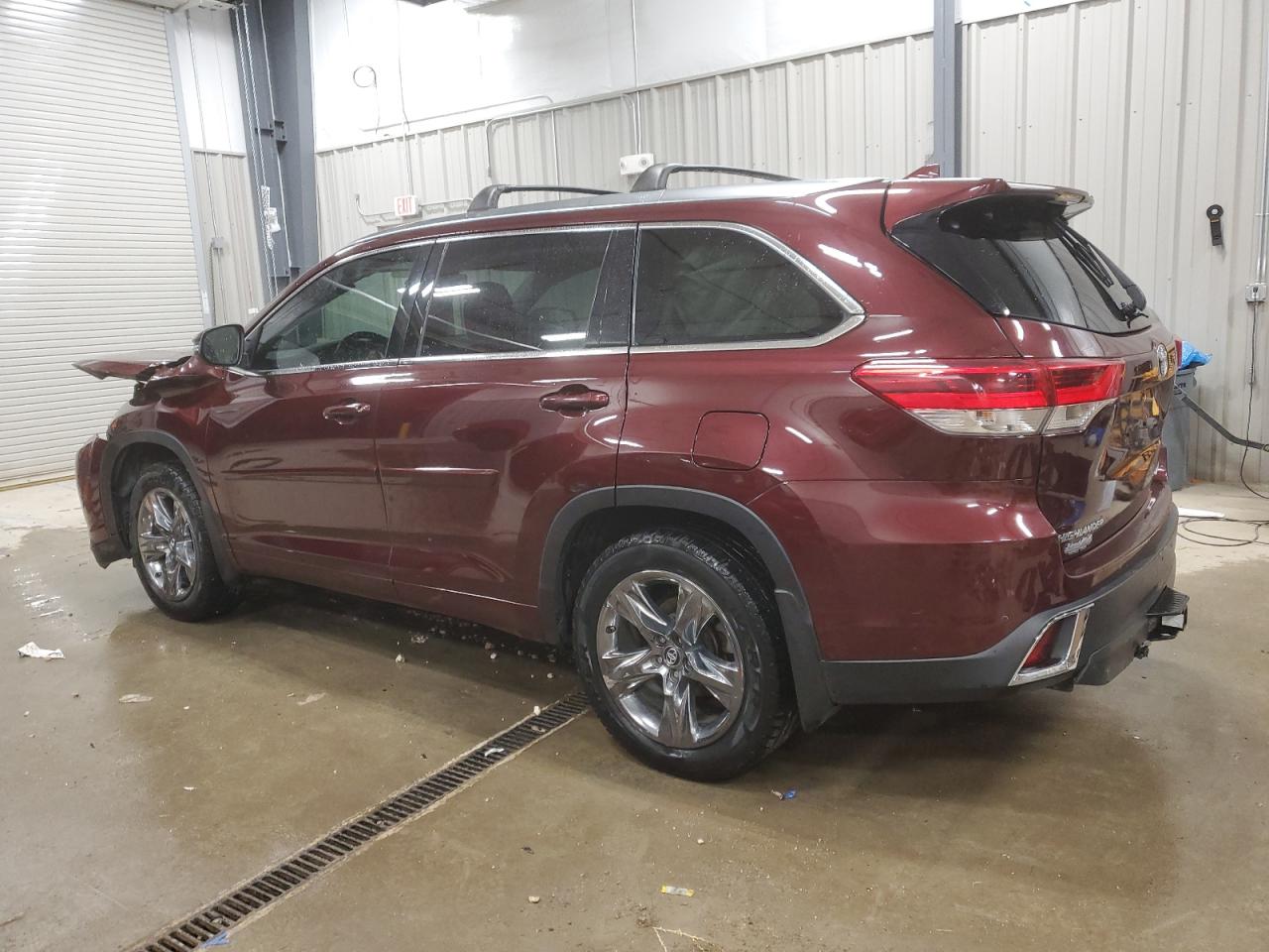 VIN 5TDDZRFHXJS862035 2018 TOYOTA HIGHLANDER no.2