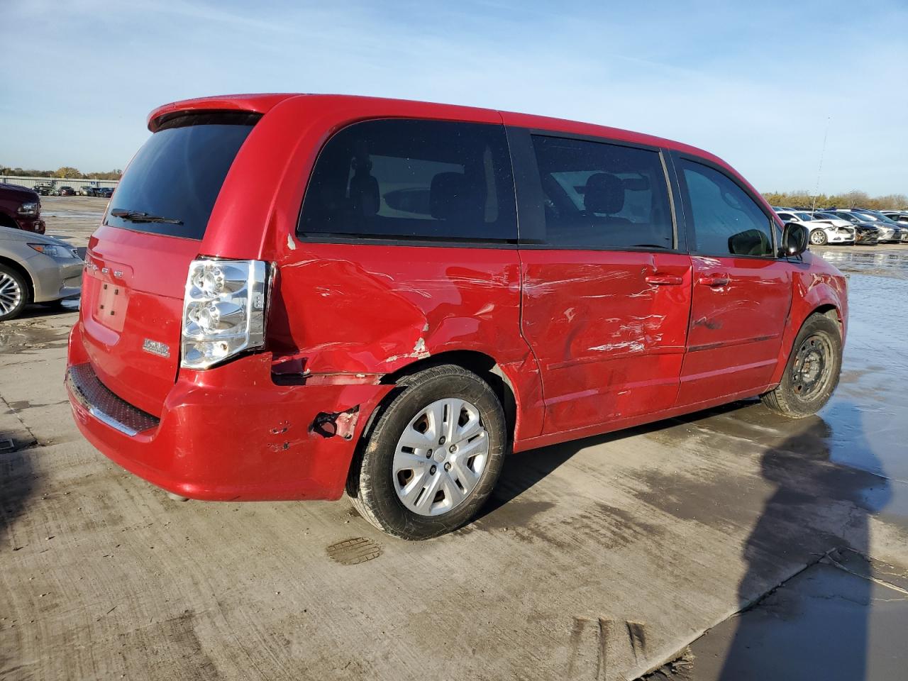 2014 Dodge Caravan - Image 3