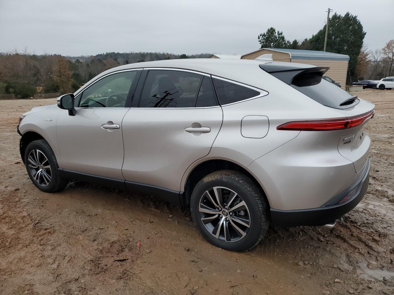 2021 Toyota Venza - Image 2