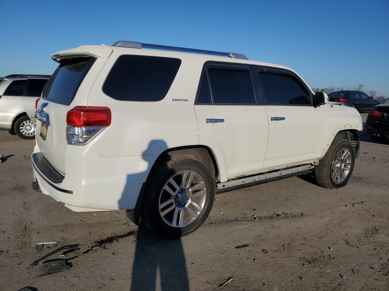 2013 Toyota 4Runner - Image 3