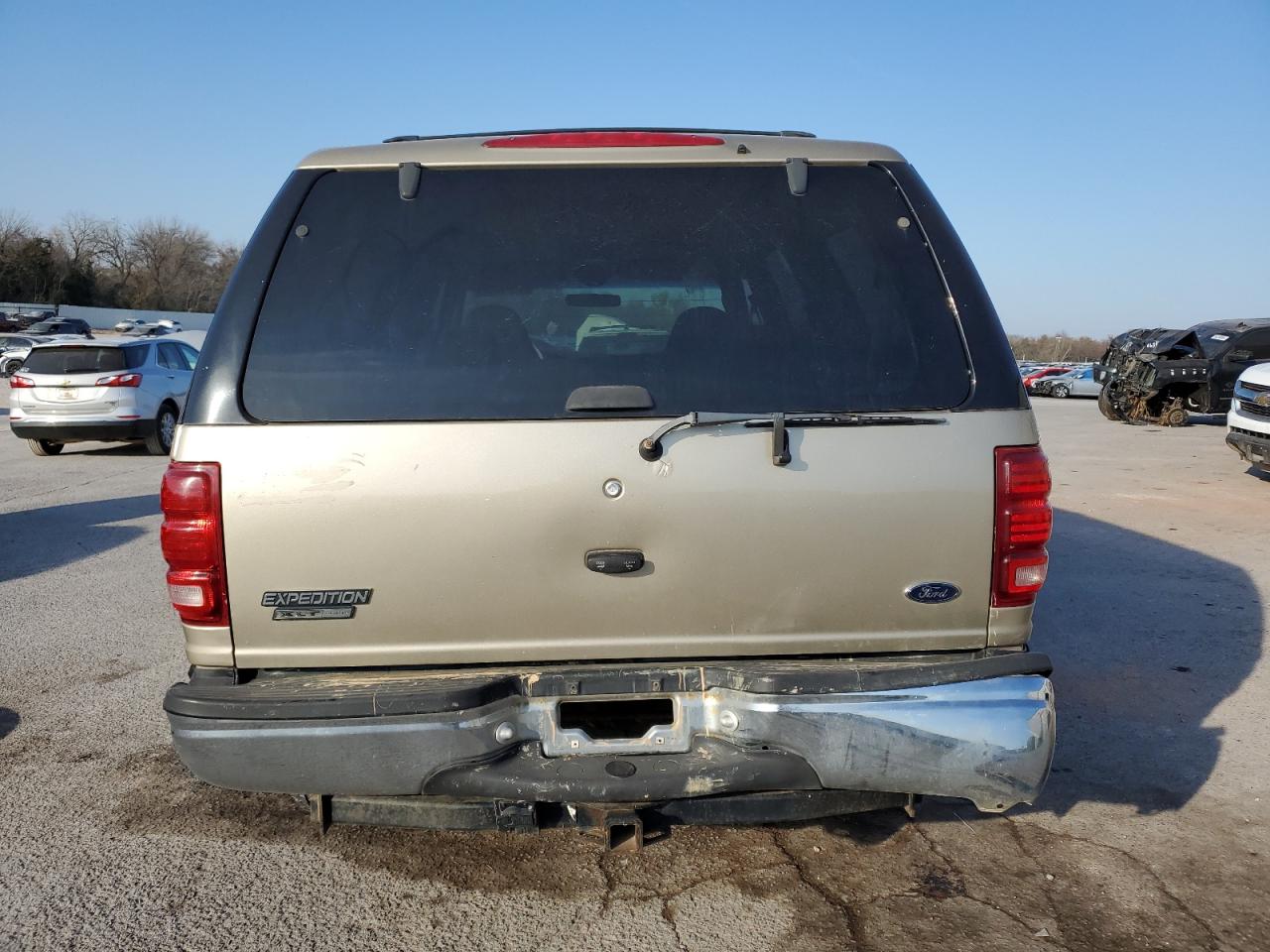 1999 Ford Expedition VIN: 1FMRU1863XLA19124 Lot: 82849534