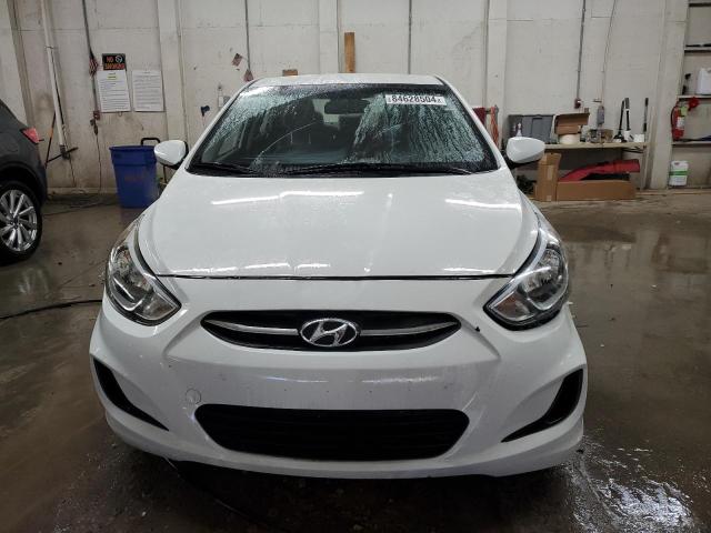  HYUNDAI ACCENT 2016 Белы