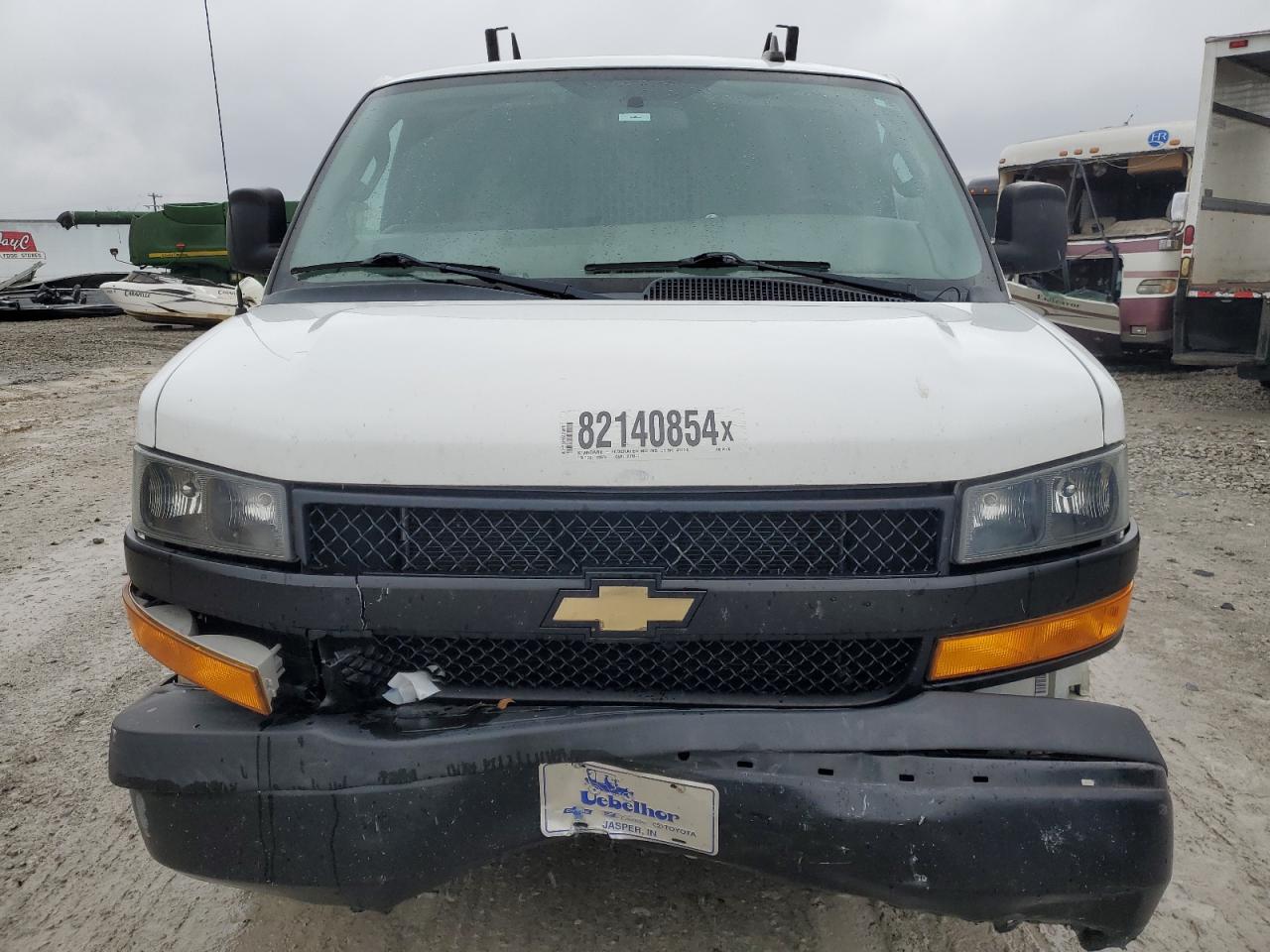 2018 Chevrolet Express - Image 5