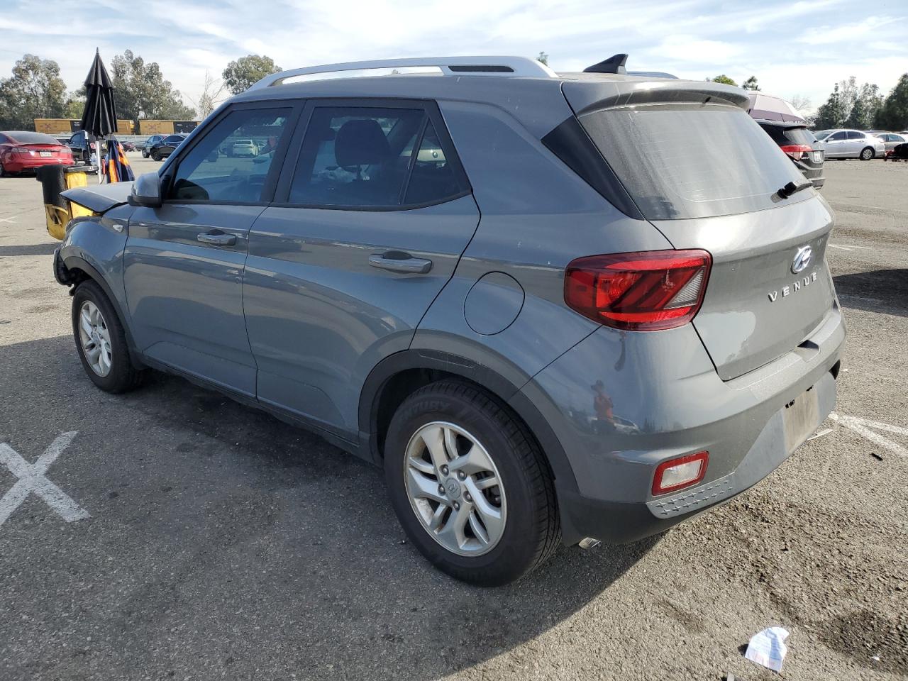 2020 Hyundai Venue - Image 2
