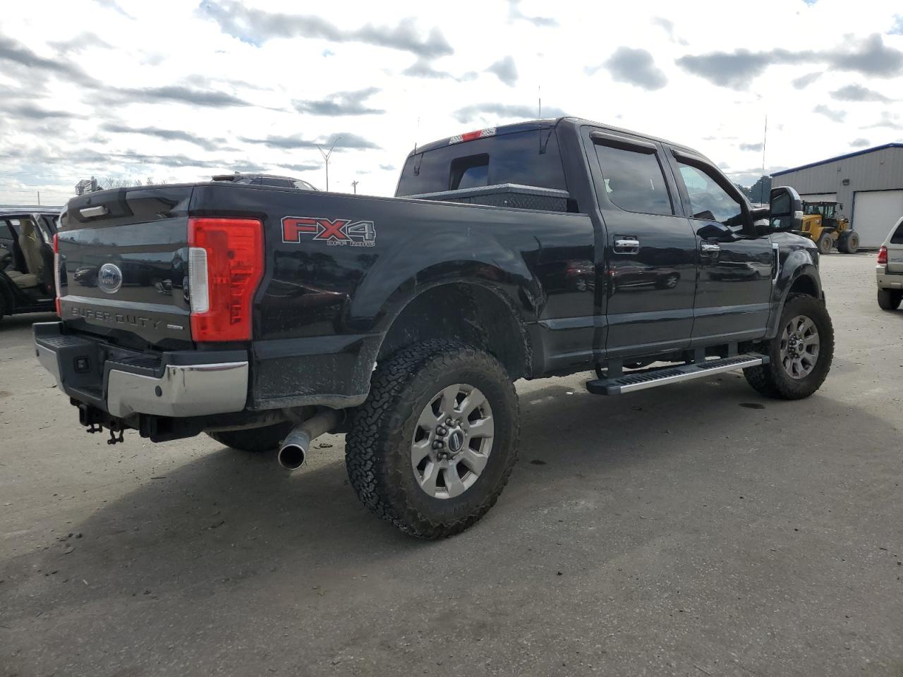 2017 Ford F250 Super Duty VIN: 1FT7W2B6XHEC39760 Lot: 87086584