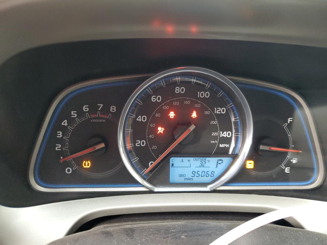 2015 Toyota RAV 4 - Image 9