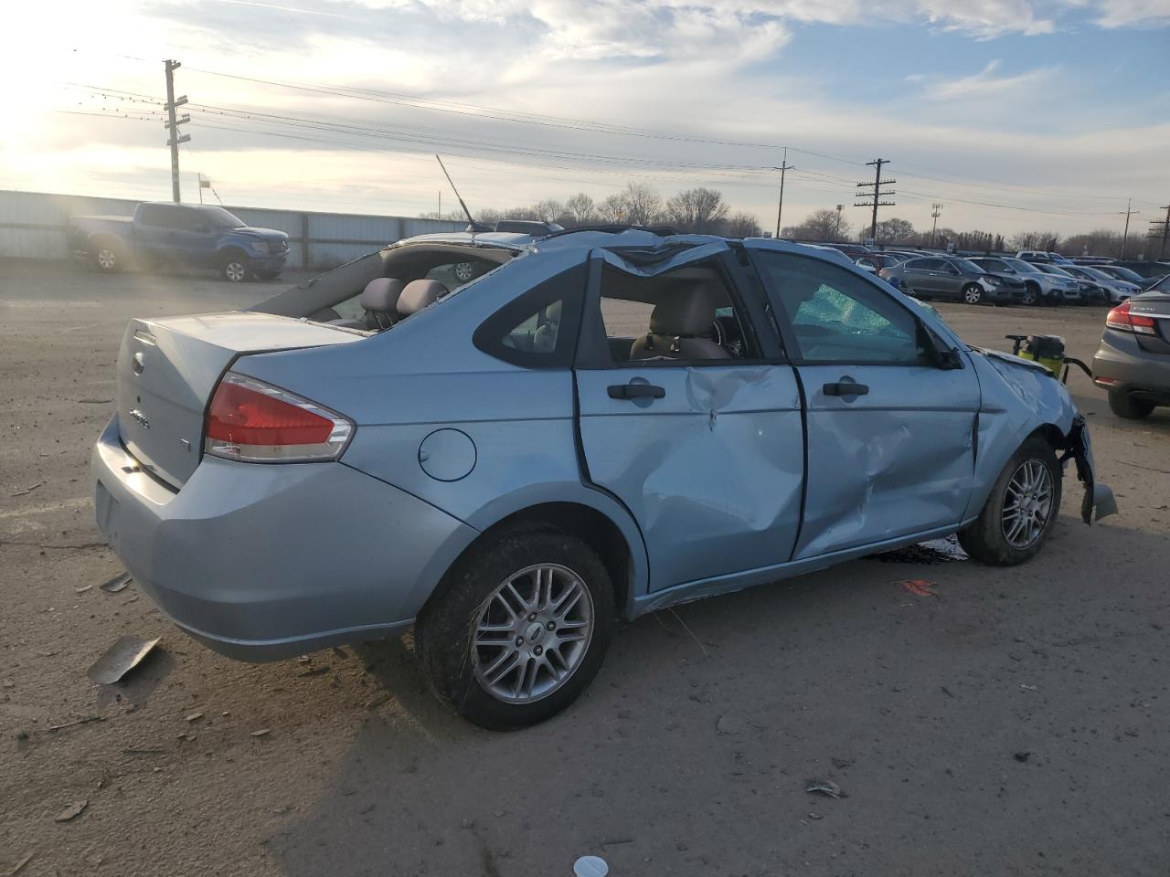 2009 Ford Focus - Image 3