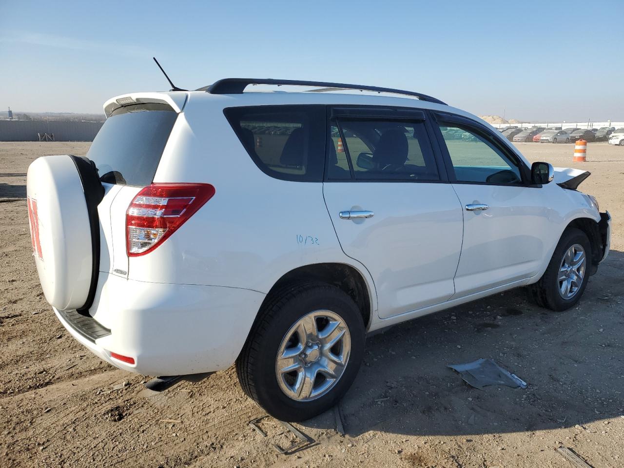 2012 Toyota RAV 4 - Image 3