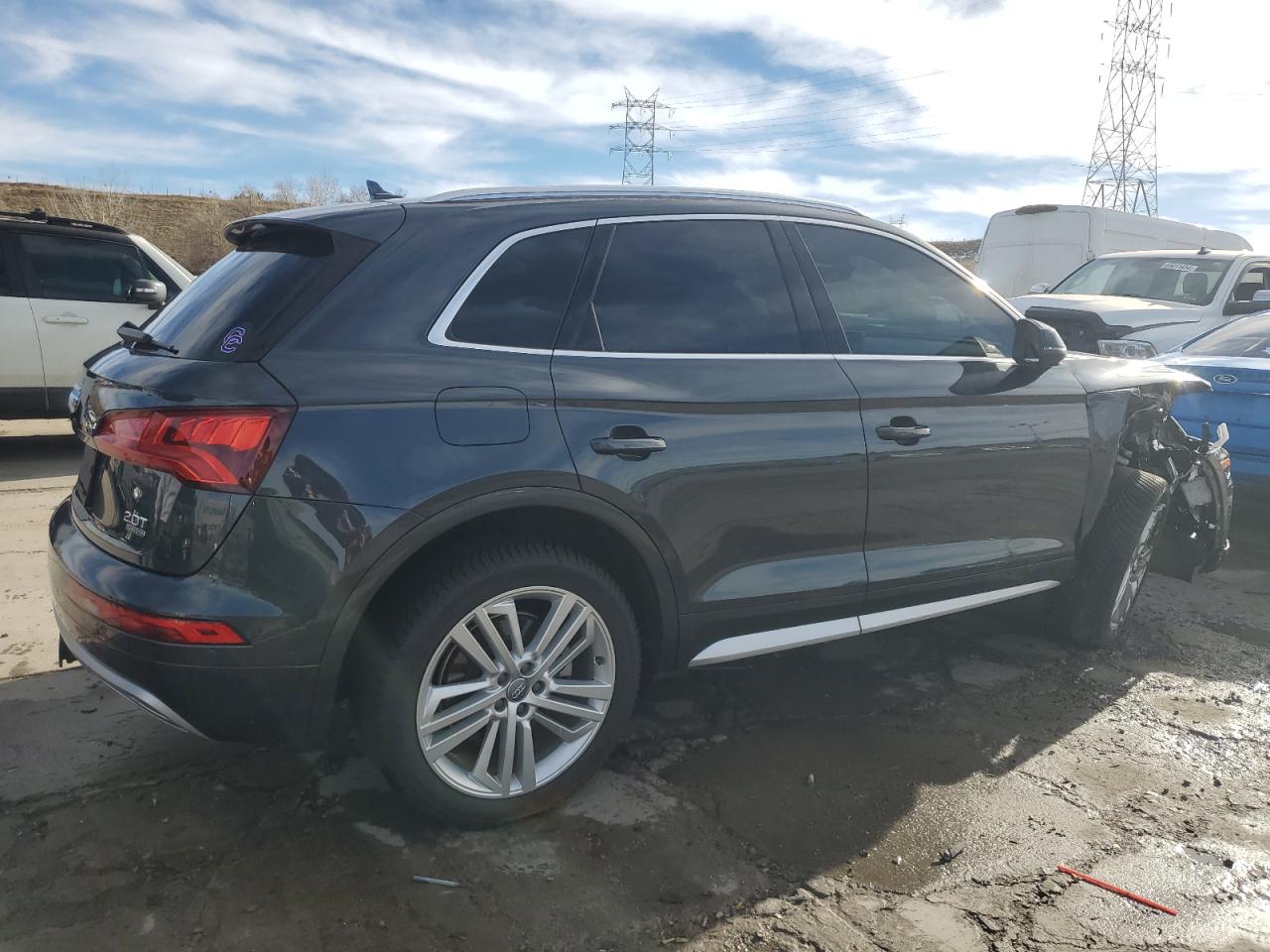 VIN WA1BNAFY4J2218813 2018 AUDI Q5 no.3