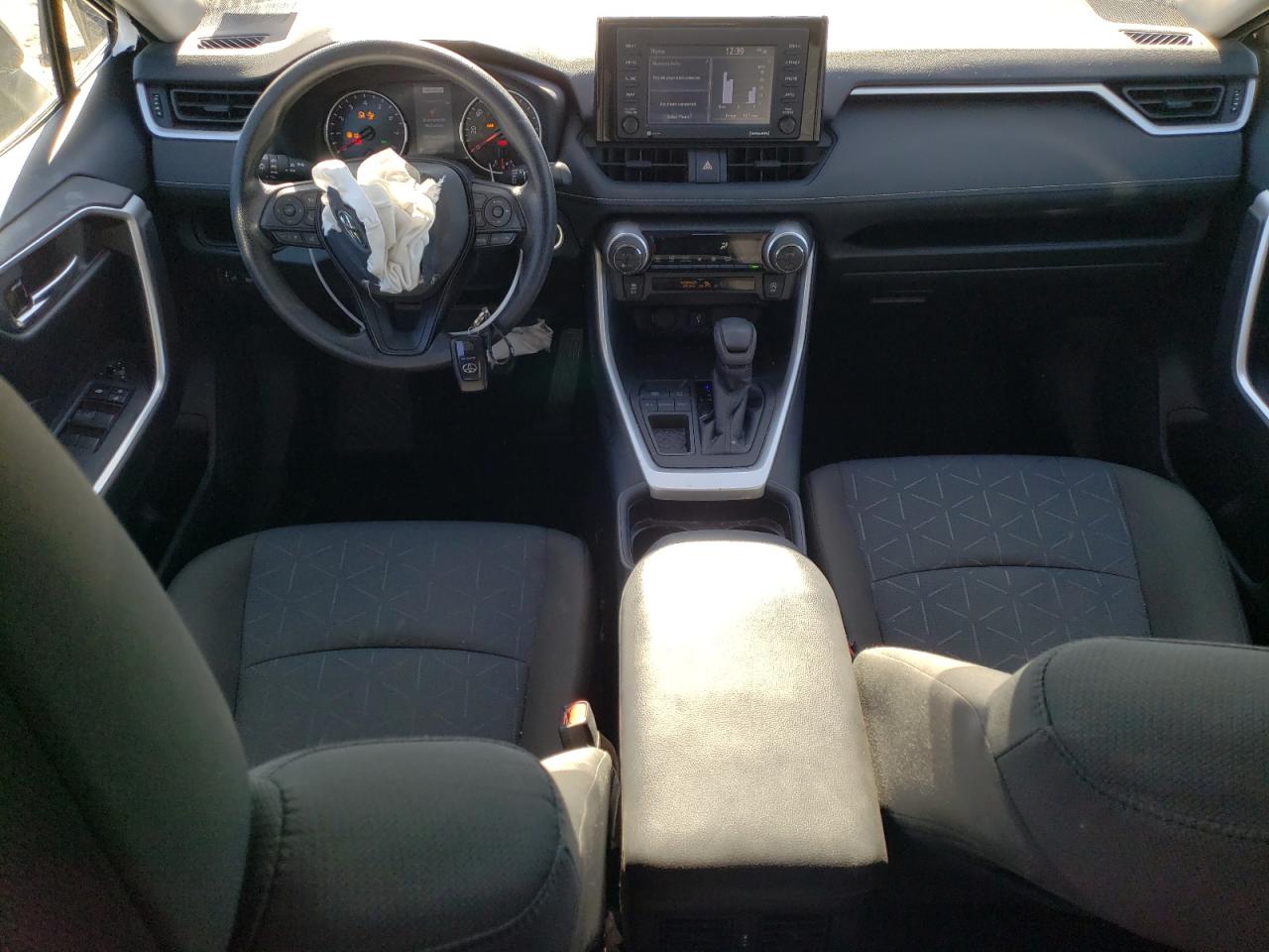 2021 Toyota RAV 4 - Image 8