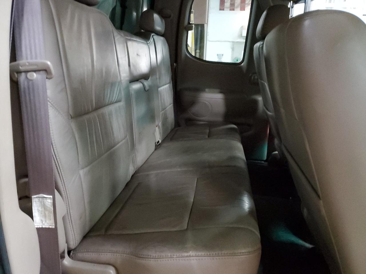 2000 Toyota Tundra Access Cab Limited VIN: 5TBBT4810YS043436 Lot: 85669464