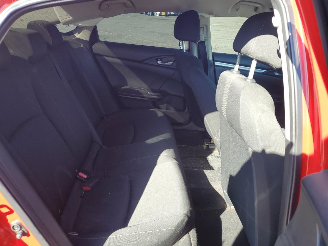 2018 Honda Civic - Image 10