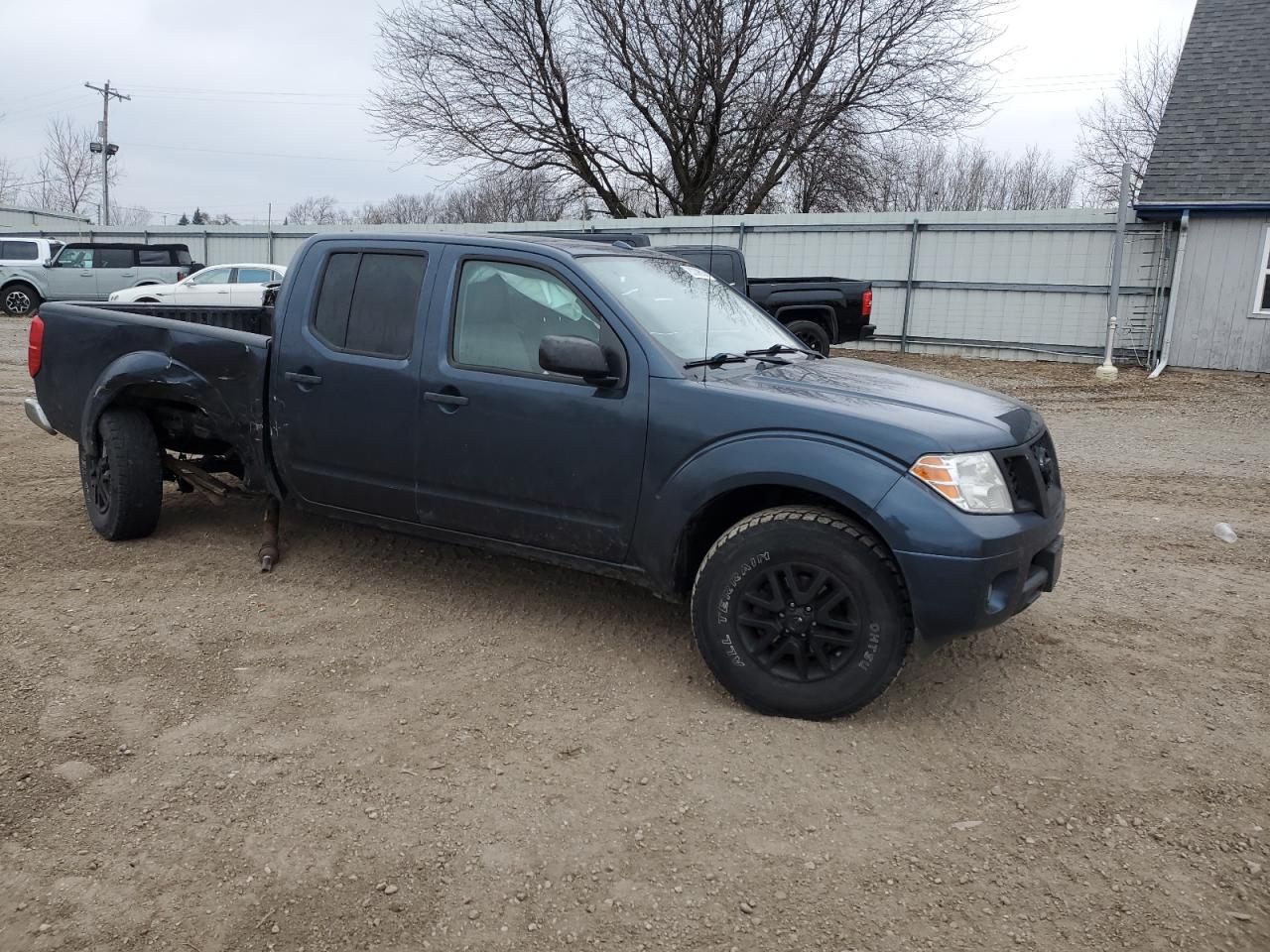 2017 Nissan Navara (Frontier) - Image 4