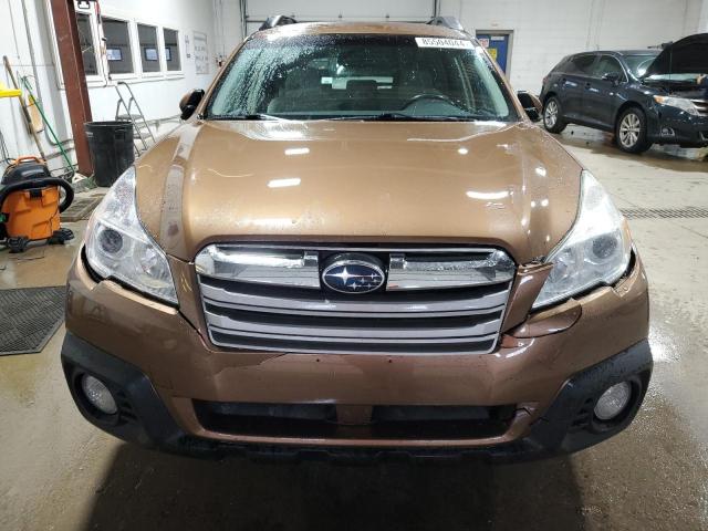  SUBARU OUTBACK 2013 Золотой