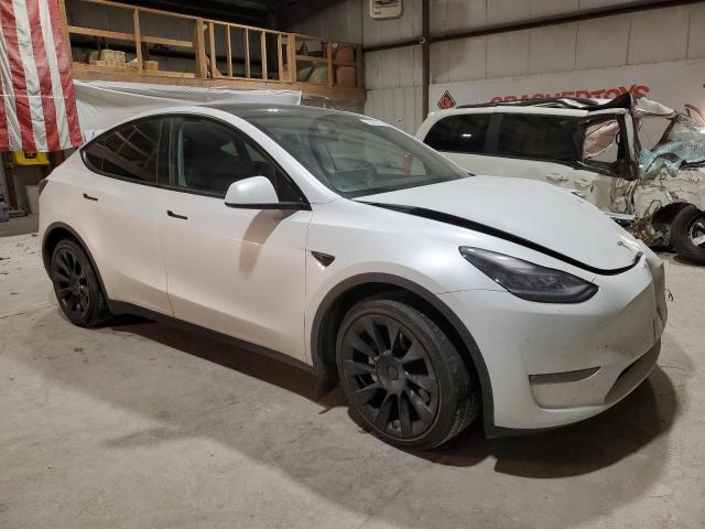  TESLA MODEL Y 2023 Белый