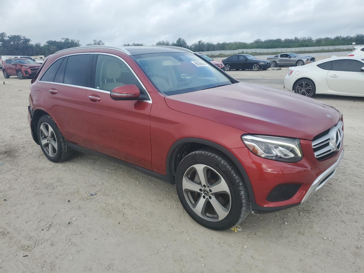 VIN WDC0G4JB6KV159155 2019 MERCEDES-BENZ GLC-CLASS no.4