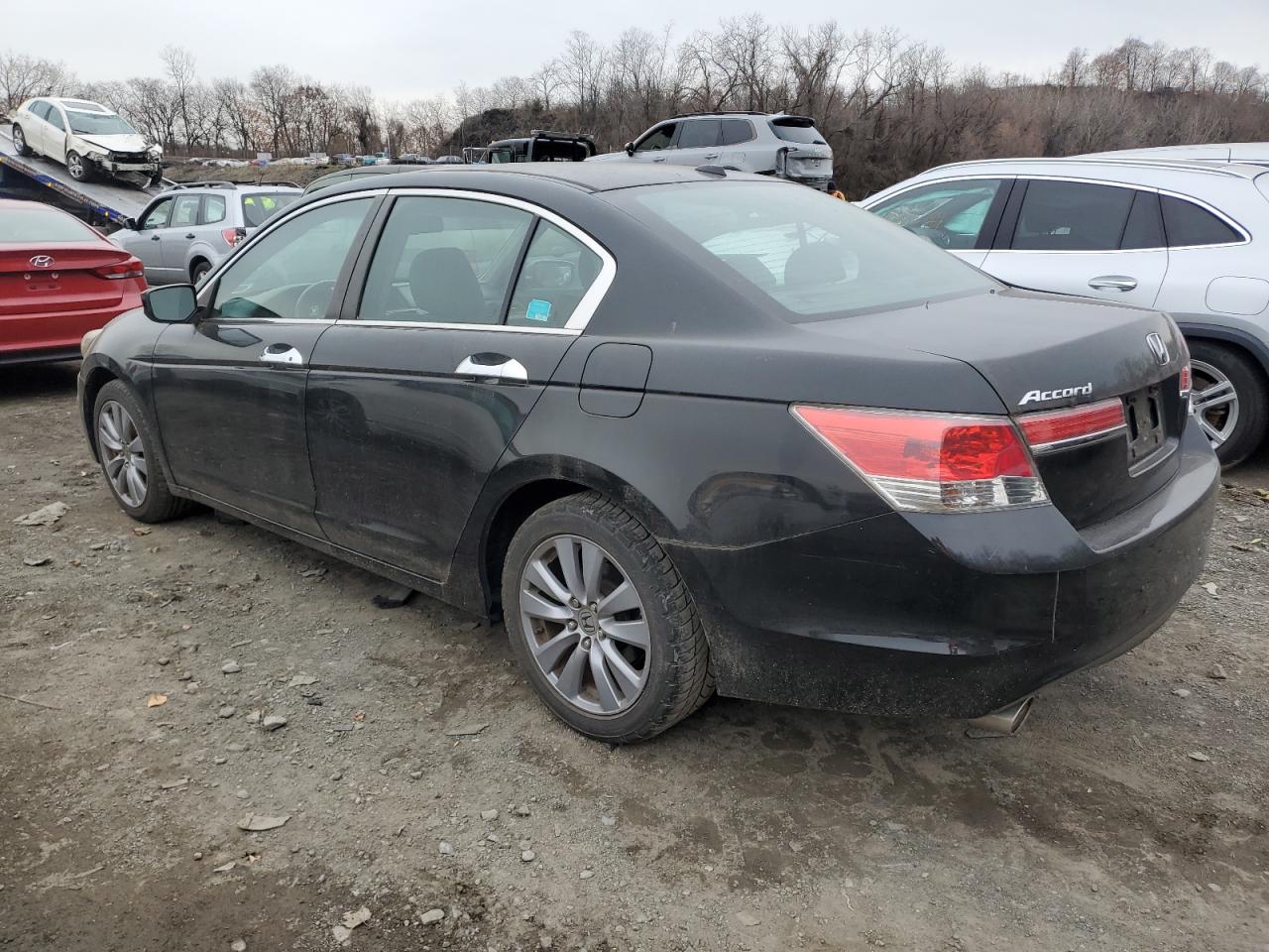 2011 Honda Accord - Image 2