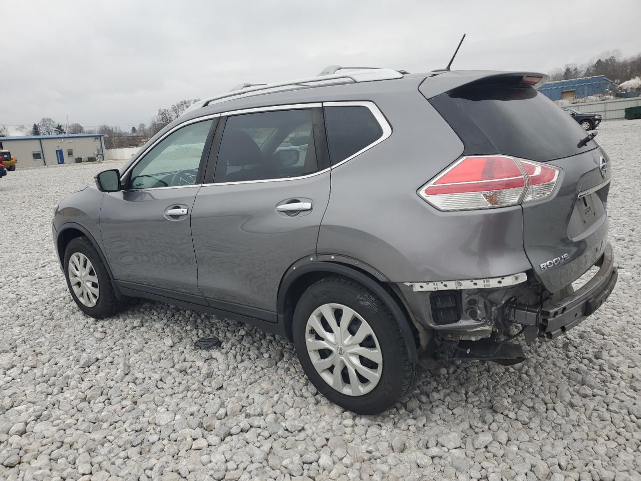 VIN KNMAT2MVXGP668371 2016 NISSAN ROGUE no.2