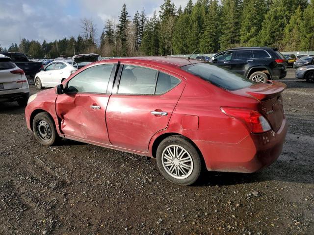 Седани NISSAN VERSA 2014 Червоний