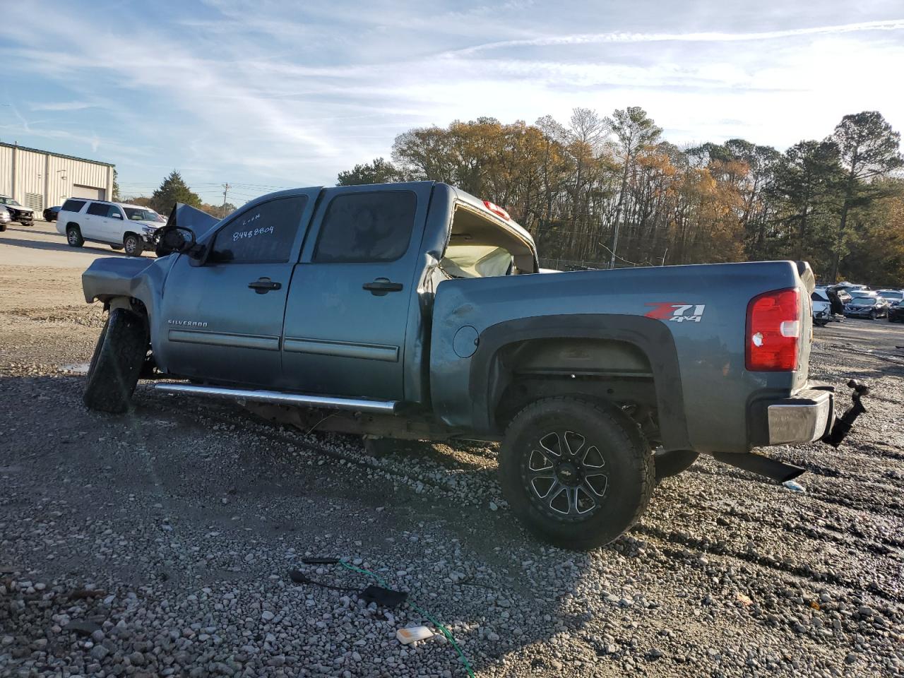 2012 Chevrolet Silverado - Image 2