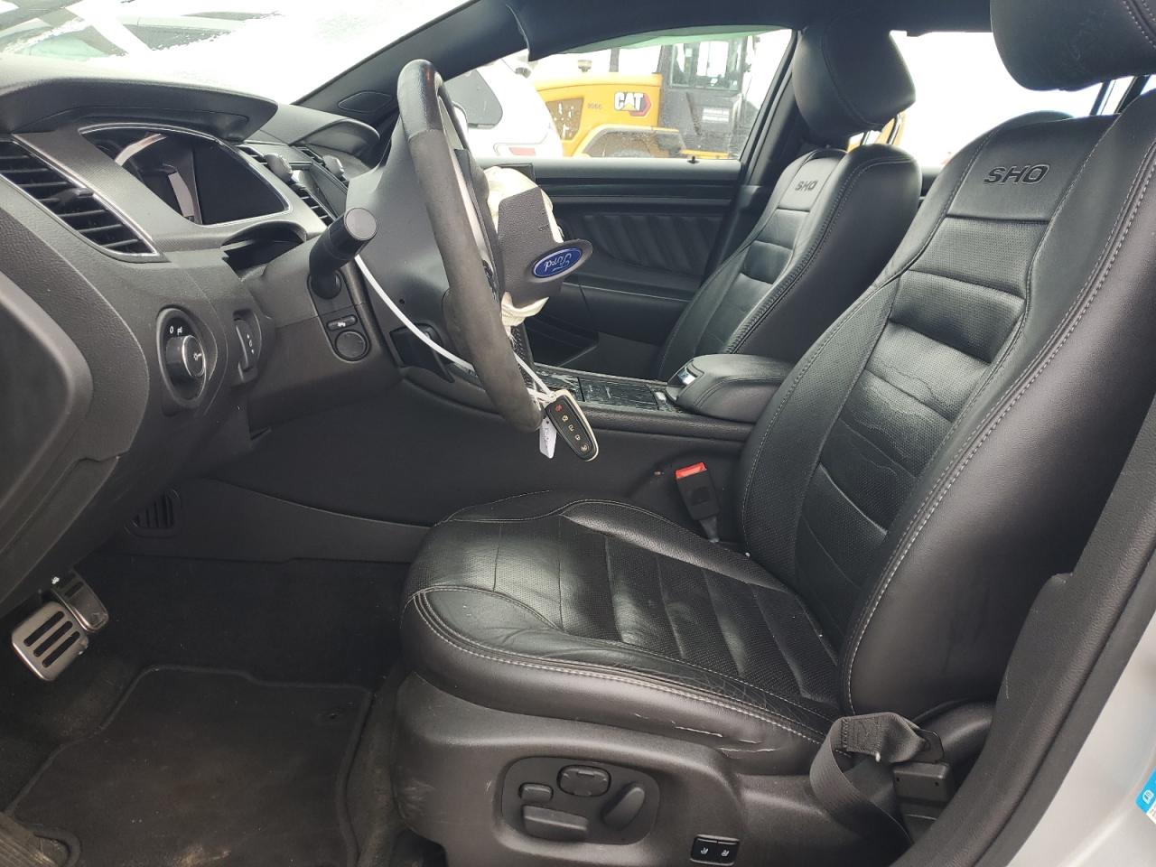 2016 Ford Taurus - Image 7