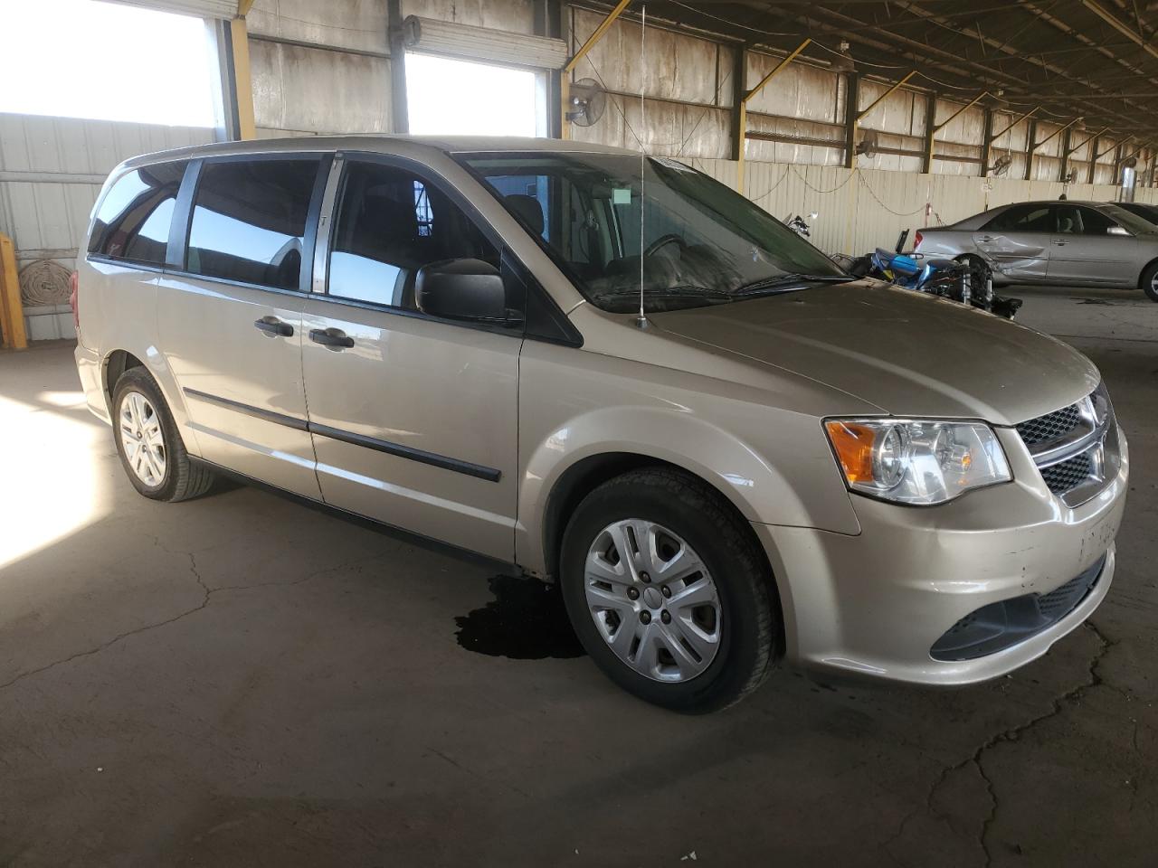 VIN 2C4RDGBGXFR724971 2015 DODGE CARAVAN no.4