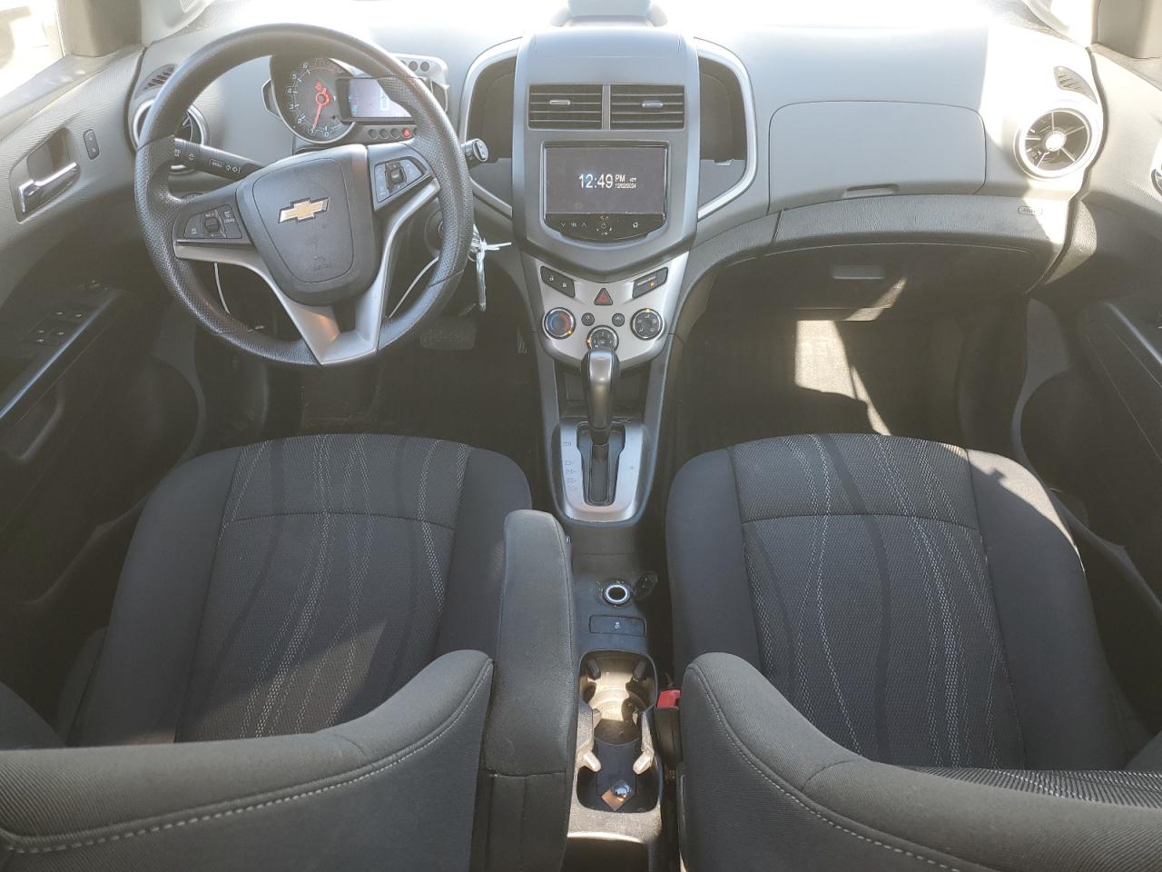 2016 Chevrolet Sonic - Image 8