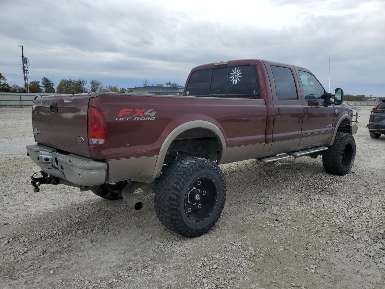 2006 Ford F350 - Image 3