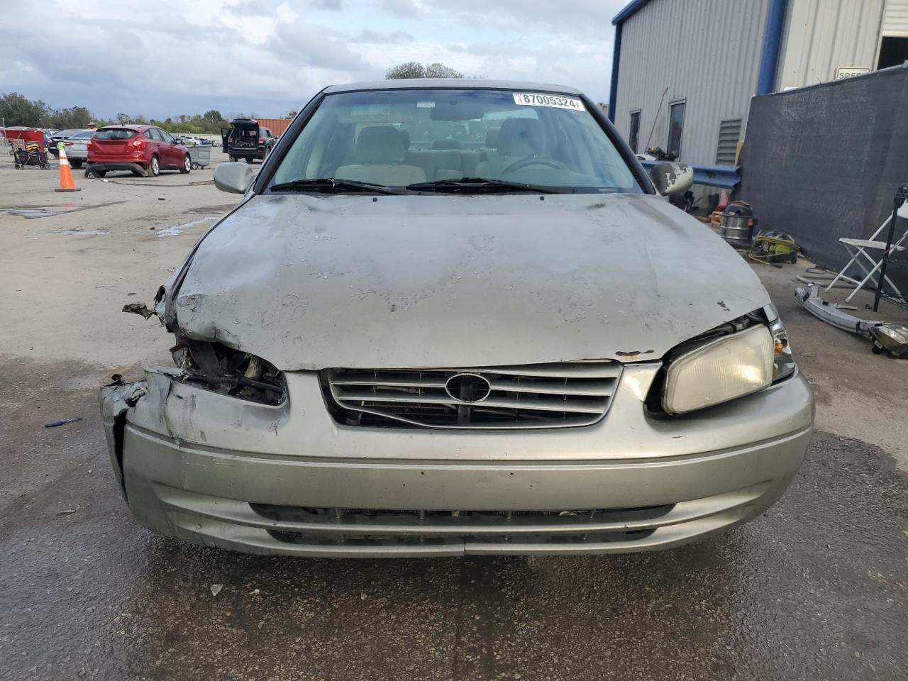 1999 Toyota Camry - Image 5