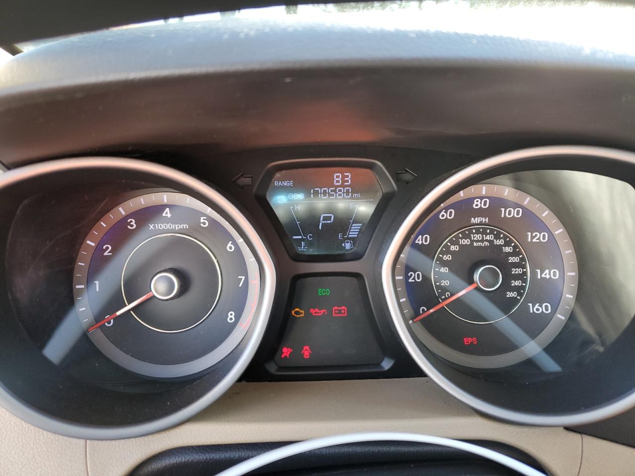 2012 Hyundai Elantra - Image 11