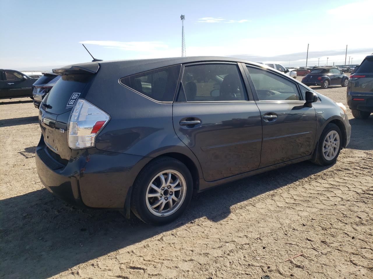 VIN JTDZN3EU7D3219581 2013 TOYOTA PRIUS no.3