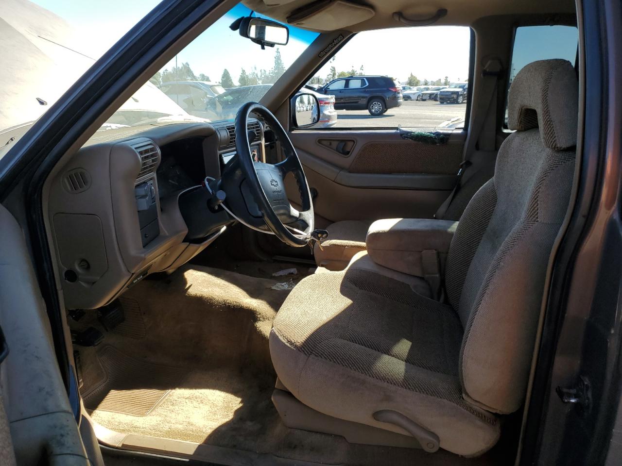 1997 Chevrolet S-10 Pickup - Image 7