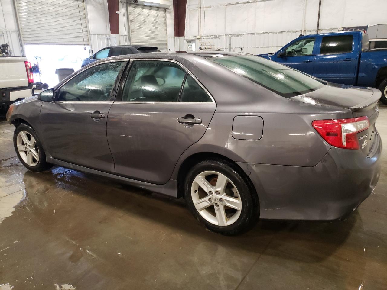 VIN 4T1BF1FKXDU723340 2013 TOYOTA CAMRY no.2