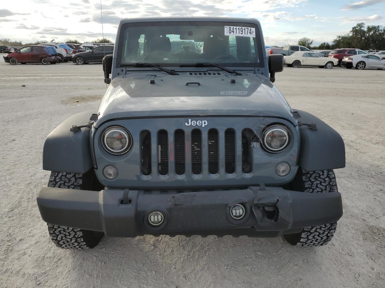 VIN 1C4BJWDG7EL233346 2014 JEEP WRANGLER no.5