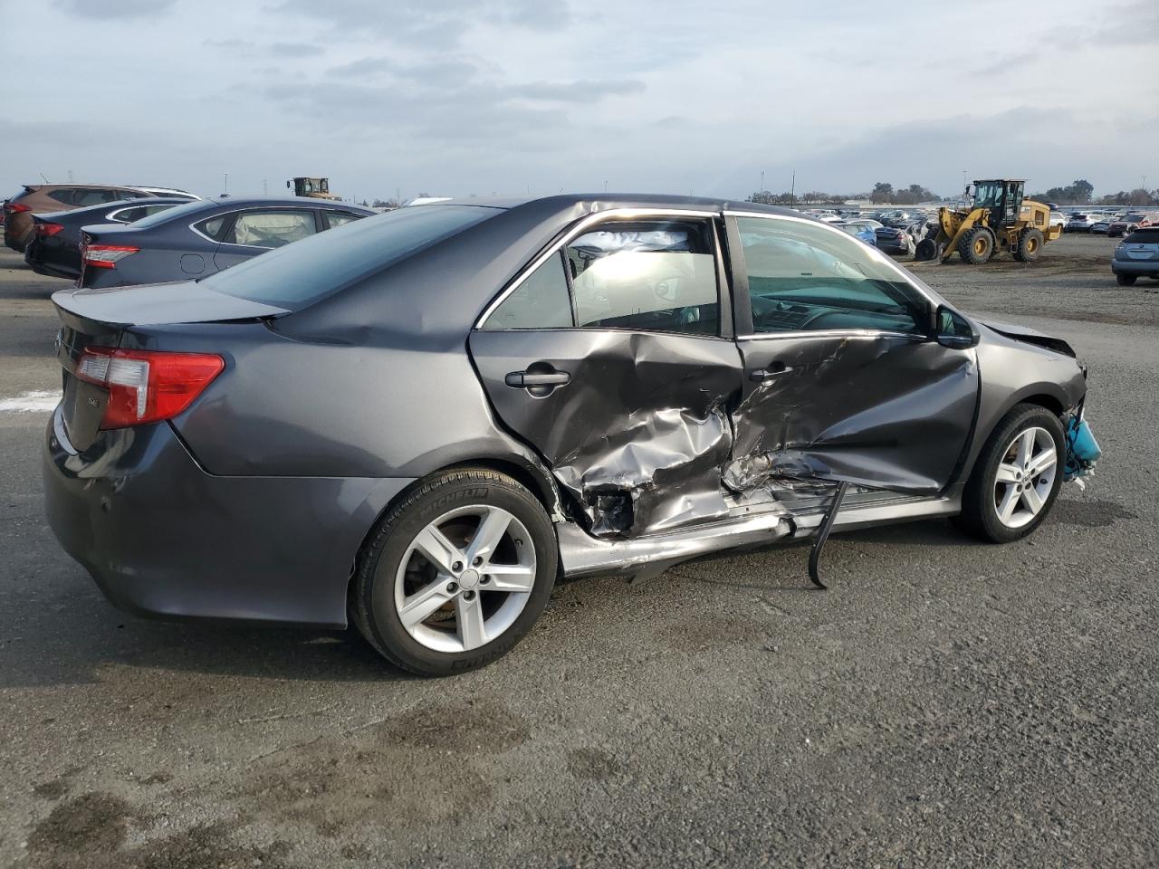 2013 Toyota Camry - Image 3
