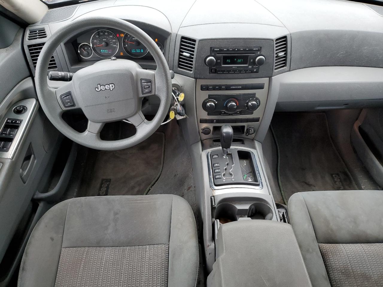 2007 Jeep Grand Cherokee - Image 8