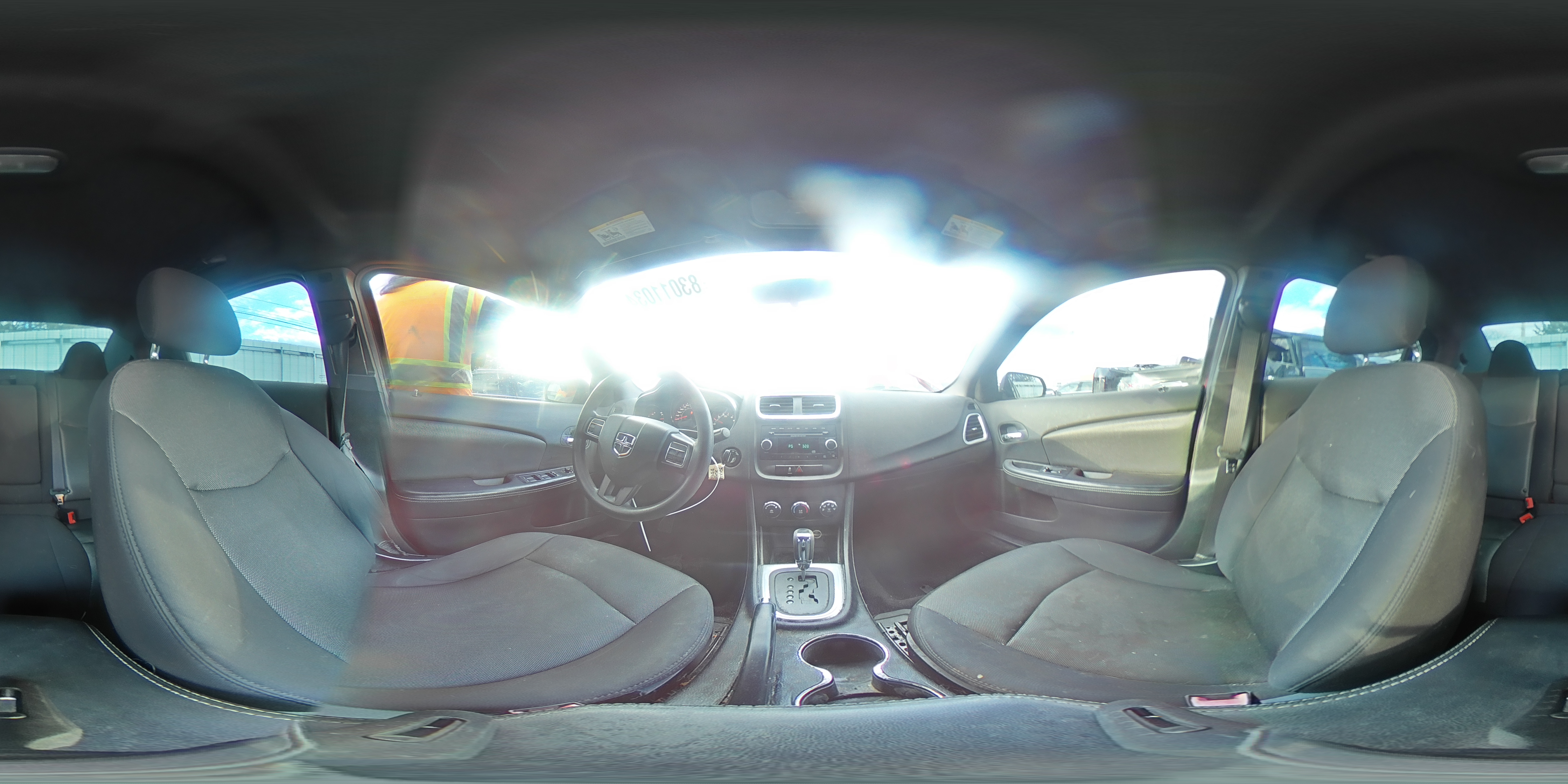 2013 Dodge Avenger - Image 13