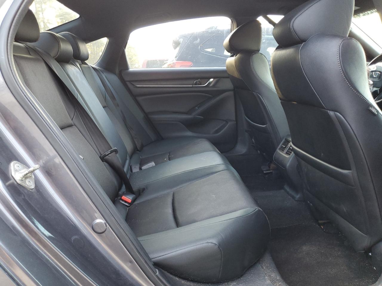 2019 Honda Accord - Image 10