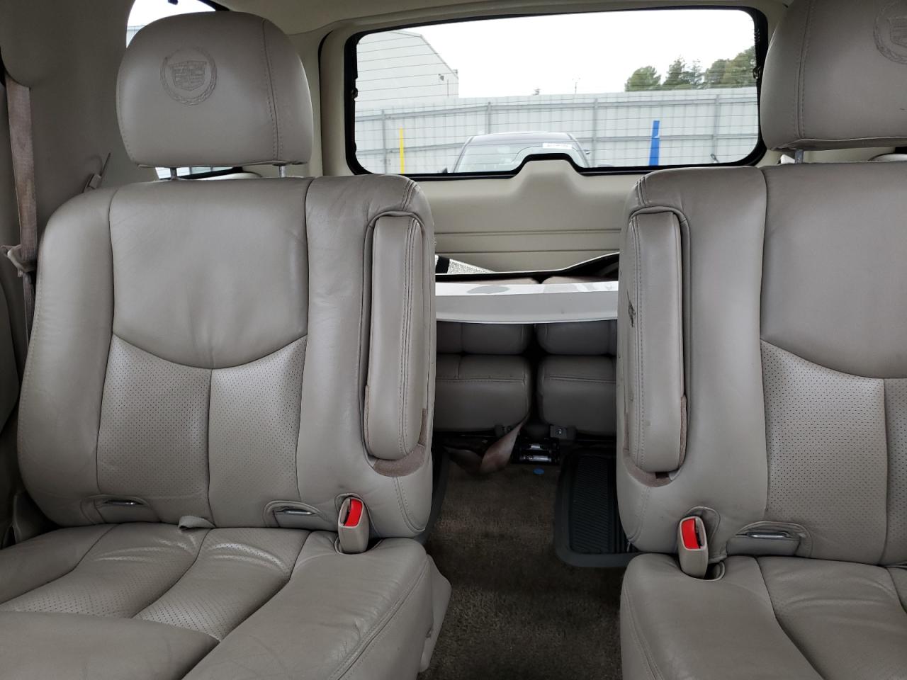 2003 Cadillac Escalade Luxury VIN: 1GYEC63T93R208177 Lot: 83894424