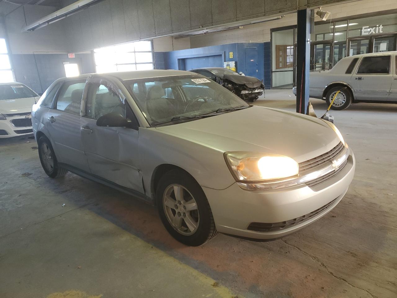 2004 Chevrolet Malibu - Image 4