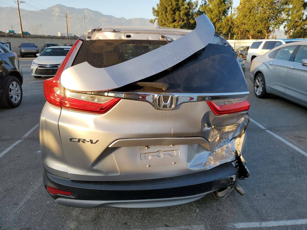 2018 Honda CR-V - Image 6
