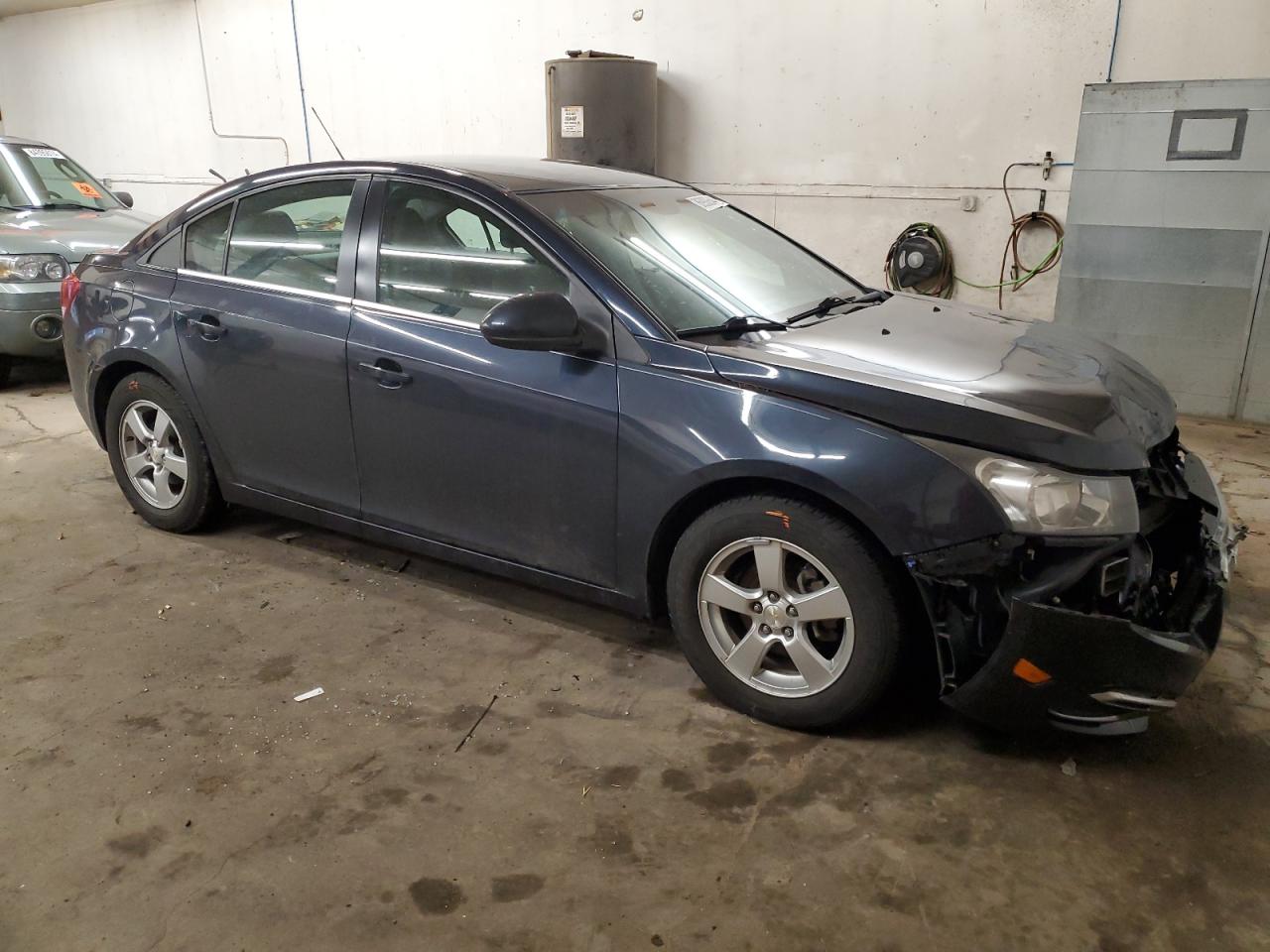 VIN 1G1PC5SB0F7206283 2015 CHEVROLET CRUZE no.4