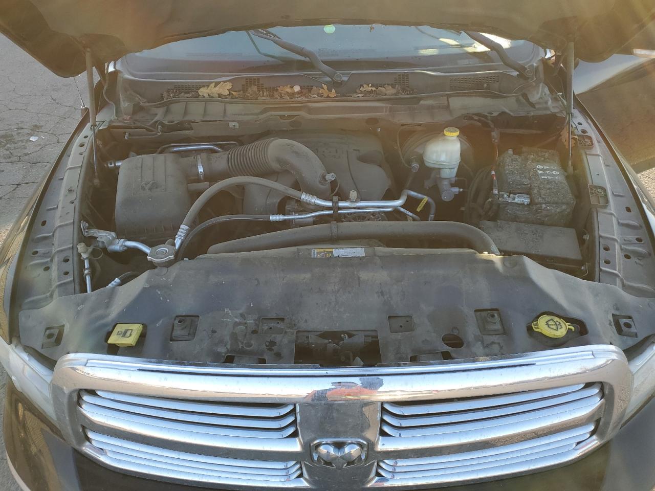 2014 RAM 1500 - Image 11