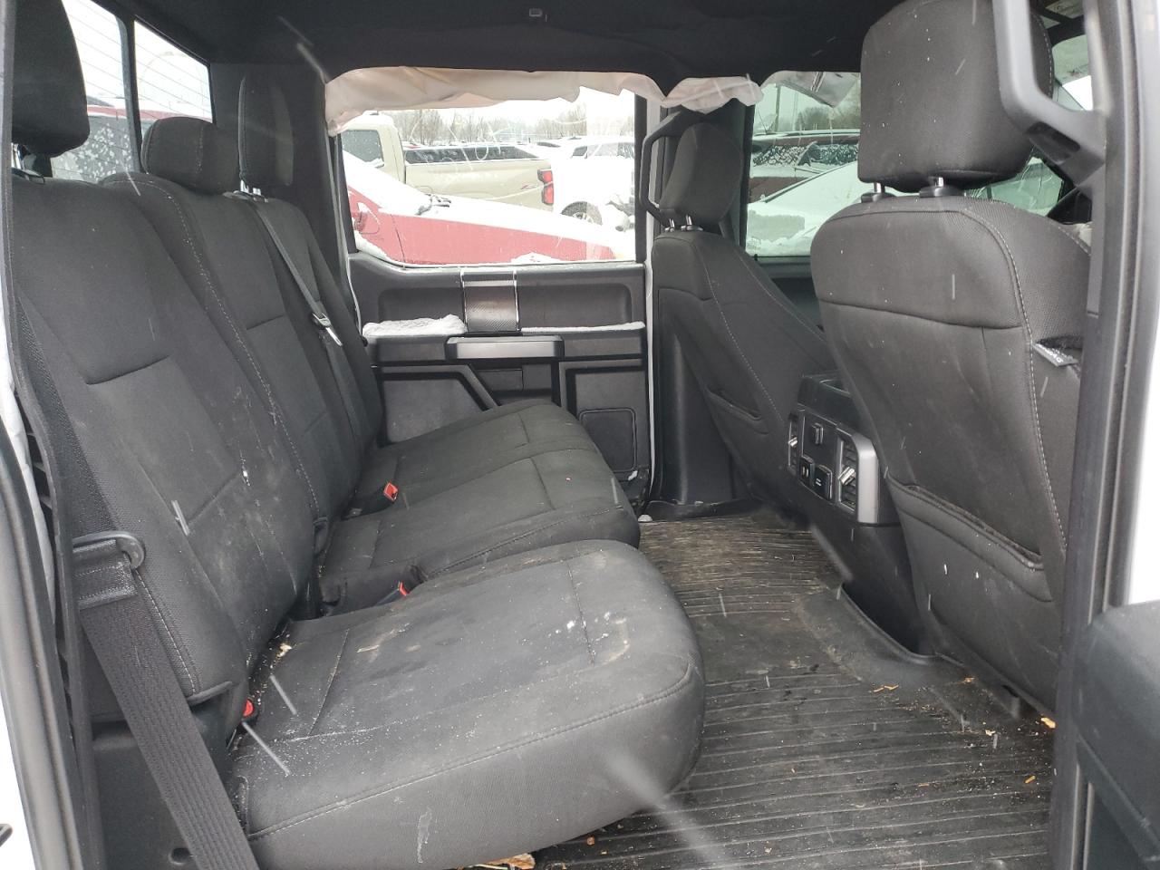 2018 Ford F-150 - Image 10