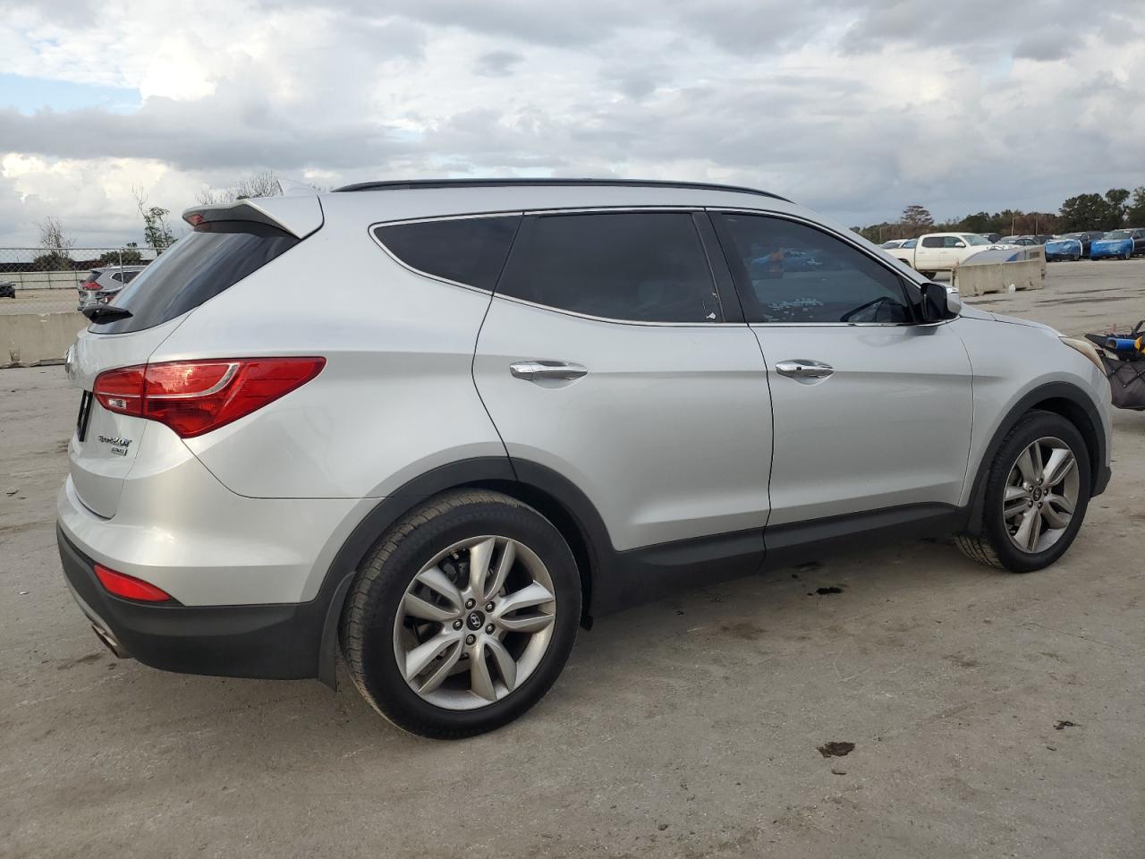 VIN 5XYZW4LA1GG309952 2016 HYUNDAI SANTA FE no.3