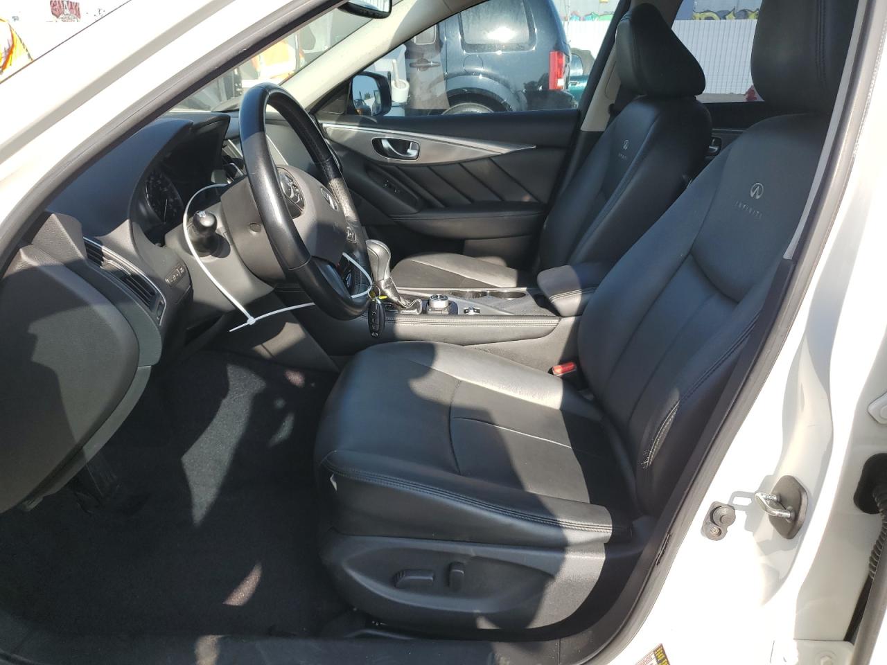 2014 Infiniti Q50 - Image 7