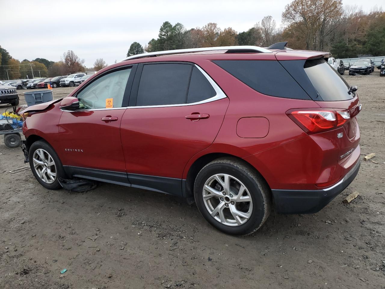 2019 Chevrolet Equinox - Image 2