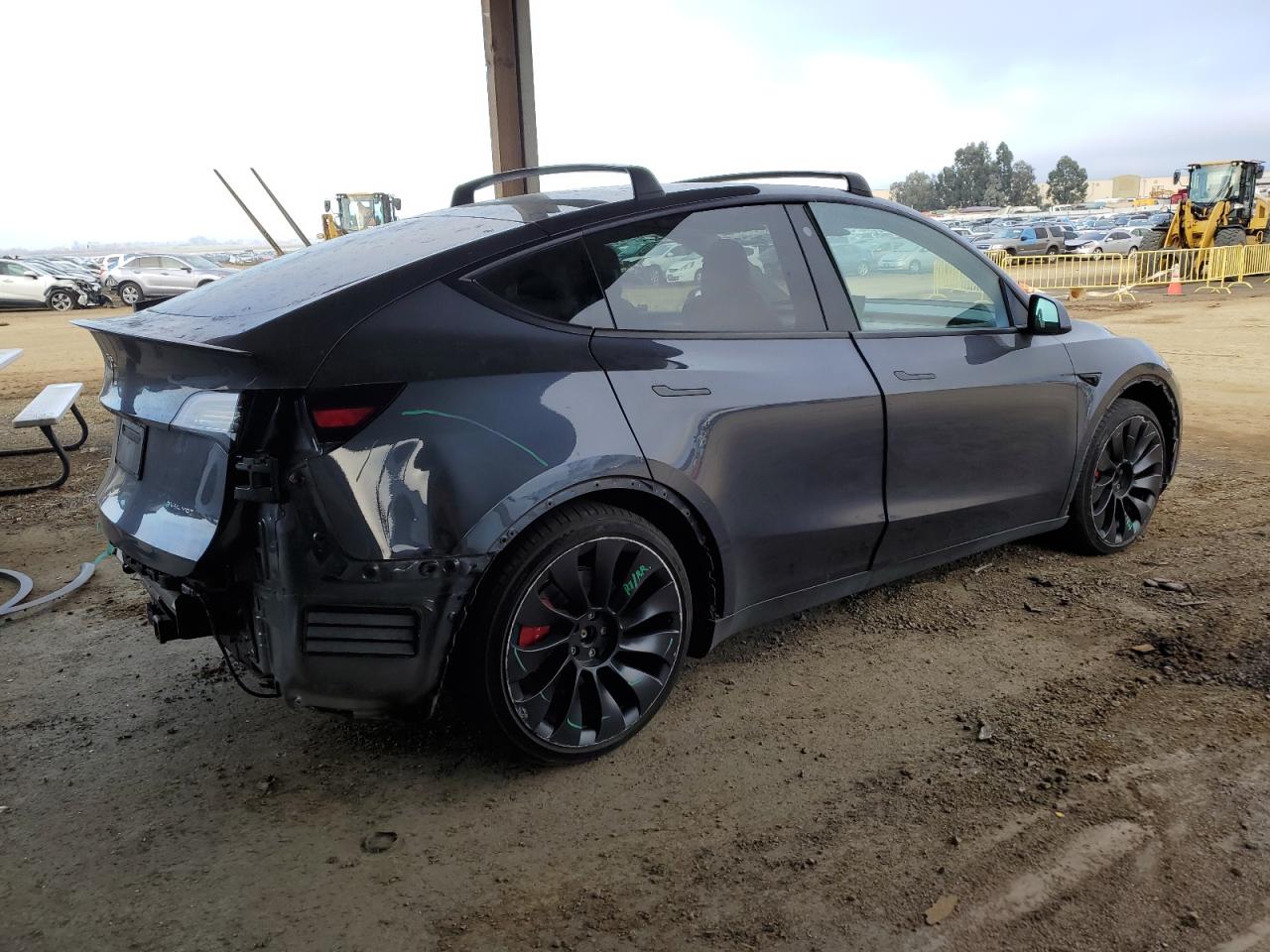 VIN 7SAYGDEF3NF543521 2022 TESLA MODEL Y no.3