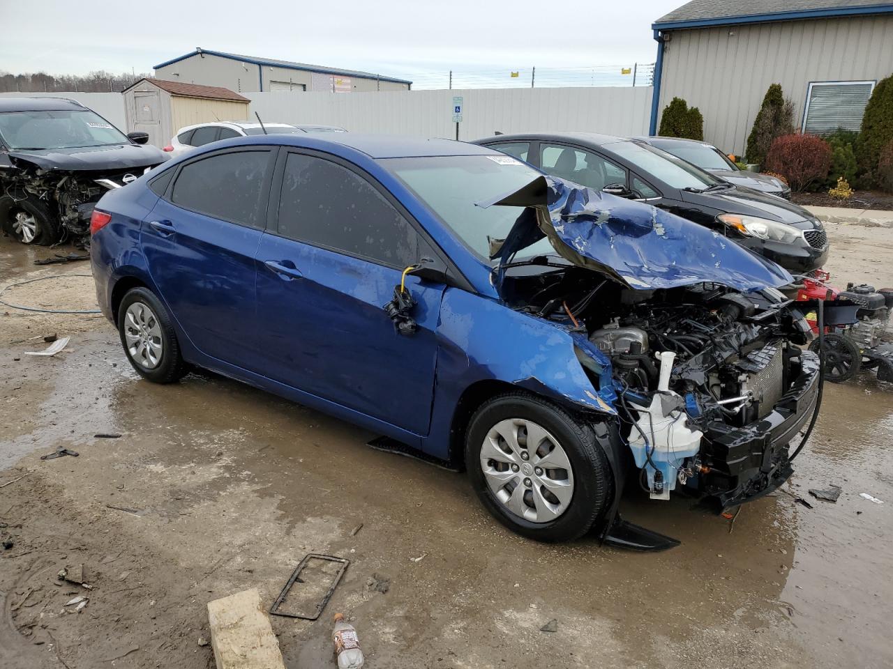 VIN KMHCT4AE2HU237238 2017 HYUNDAI ACCENT no.4